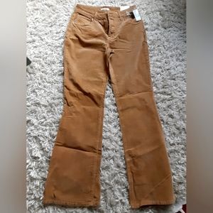 brandnew Corduroy pants.